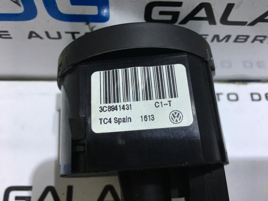 Bloc Lumini VW Caddy 4 2010 - Prezent Cod : 3C8941431 / 3C8 941 431