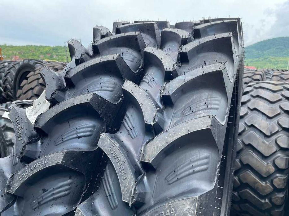Anvelope legumicole de tractor 230/95 R44 OZKA Radiale john deere