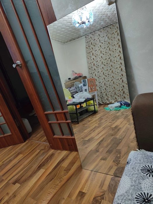 Продам зеркало в отличное состоянии