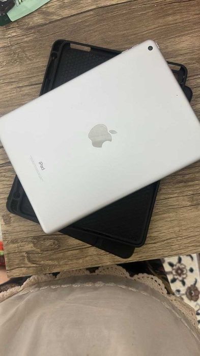 ipad ( 5 поколения)