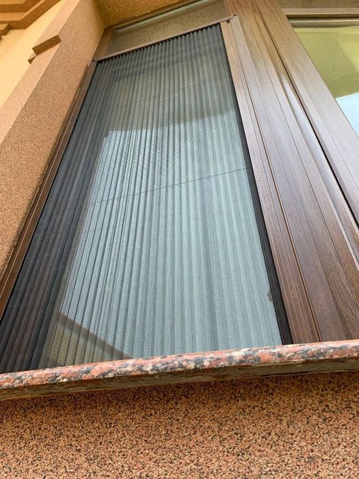 Москитные сетки на окна и двери