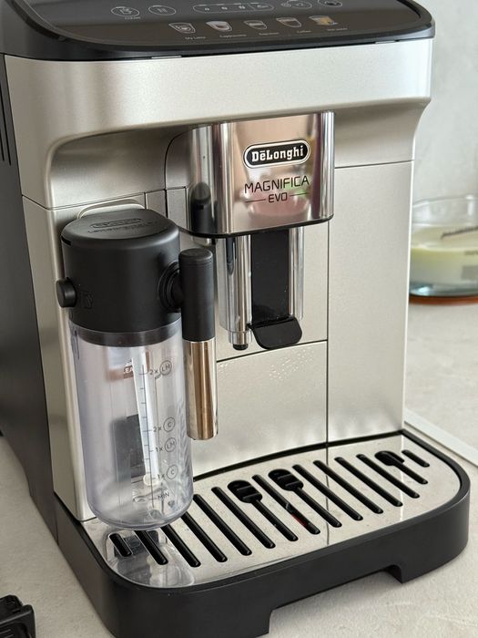 Кафеавтомат Delonghi Magnifica Evo ECAM290.61.SB