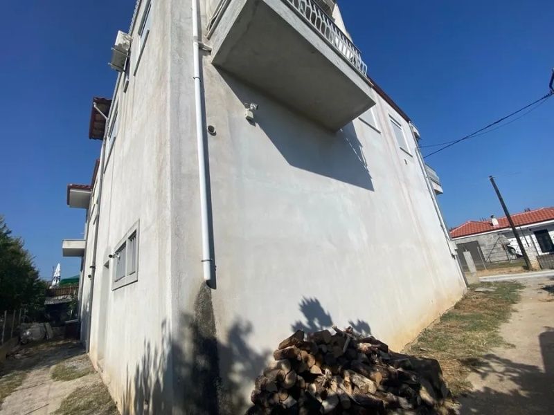 ПРОДАВА ! Самостоятелна къща в Паралия Офринио