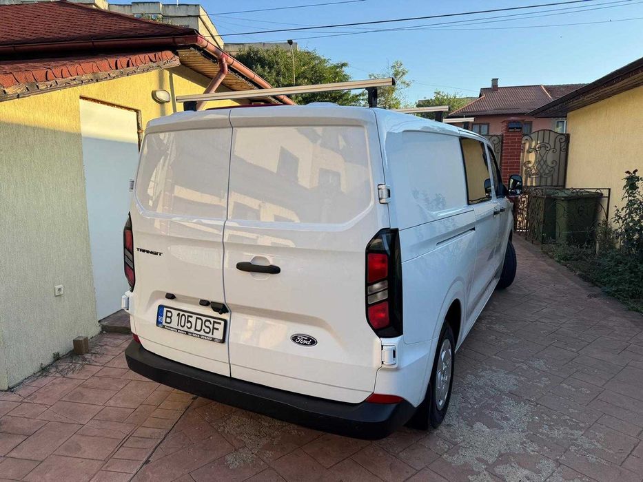 FORD Transit Custom 2024 — imagine 4