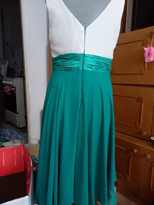 Super rochiță elegante pentru fete