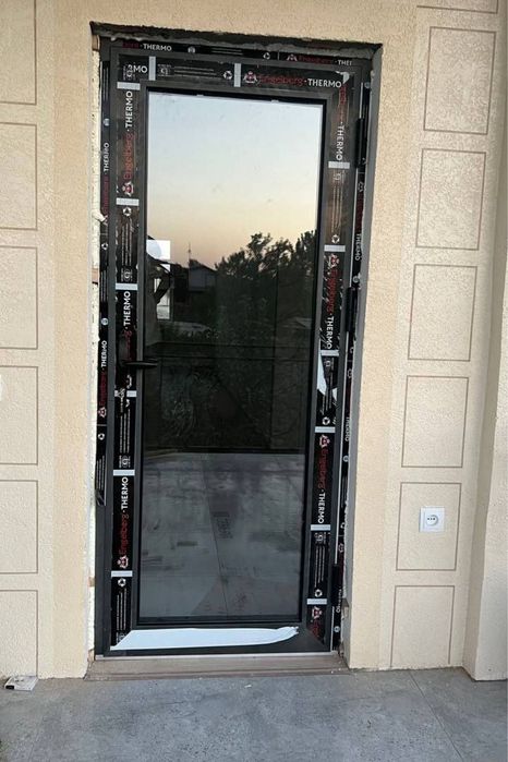 Okna I dveri AKFA Engelberg Termo