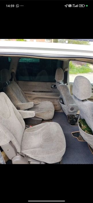 Mitsubishi chariot