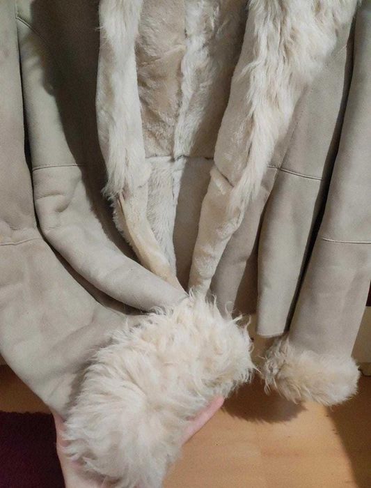 Cojoc Alb Zara din blana si piele naturala