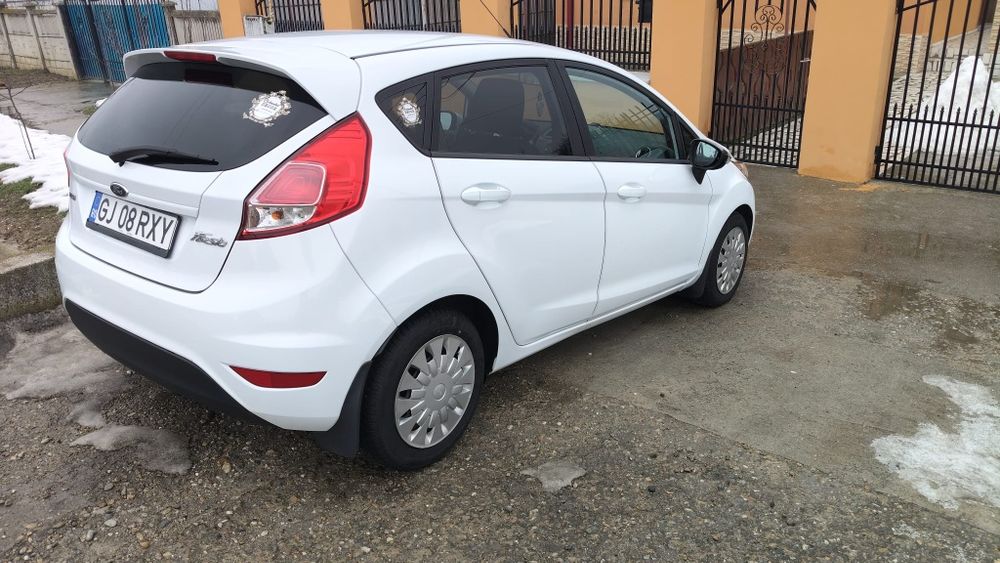 Ford fiesta  de vanzare