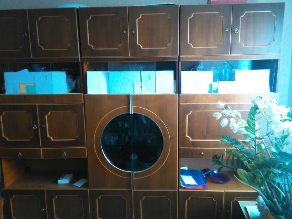 Стенка в отличном состоянии