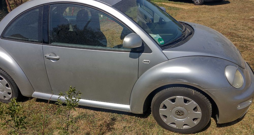 VOLKSWAGEN New Beetle 1999 — imagine 3