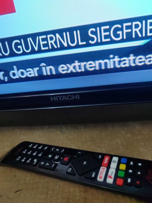 TV smart HITACHI 100cm