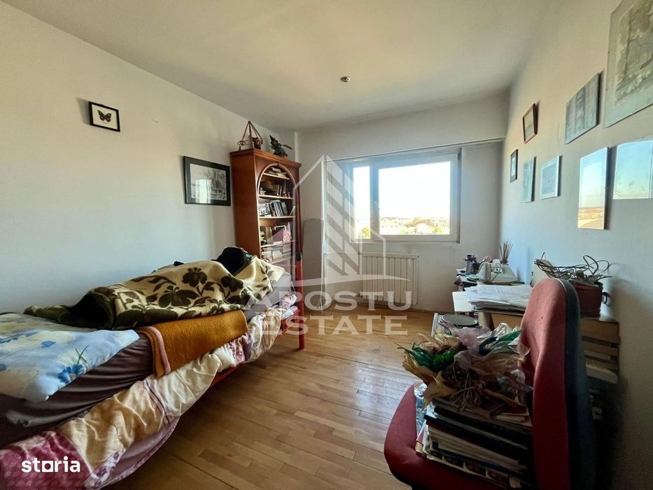 Apartament 4 camere de vanzare,decomandat,zona Fabric, Timisoara