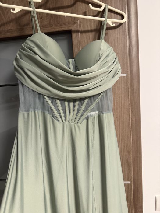 Rochie de seara eleganta pentru evenimente