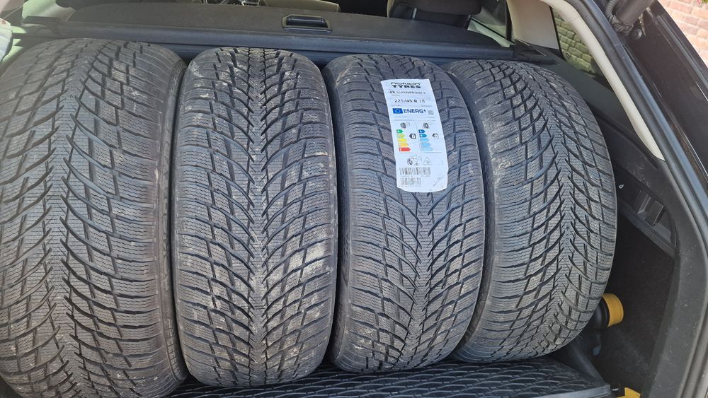 225 45 R18 iarnă Nokian Snowproof P 95V