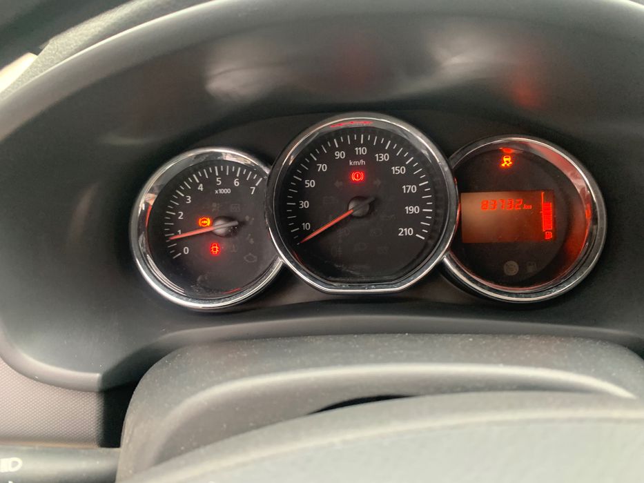 Dacia Logan 0.9 2013г