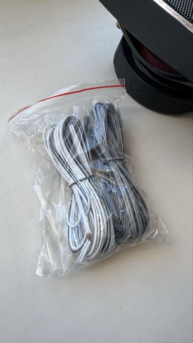 Продам сабвуфер с колонками