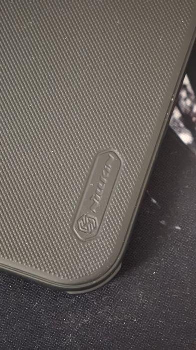 Чехол  NILKIN для Pixel 9 Pro XL