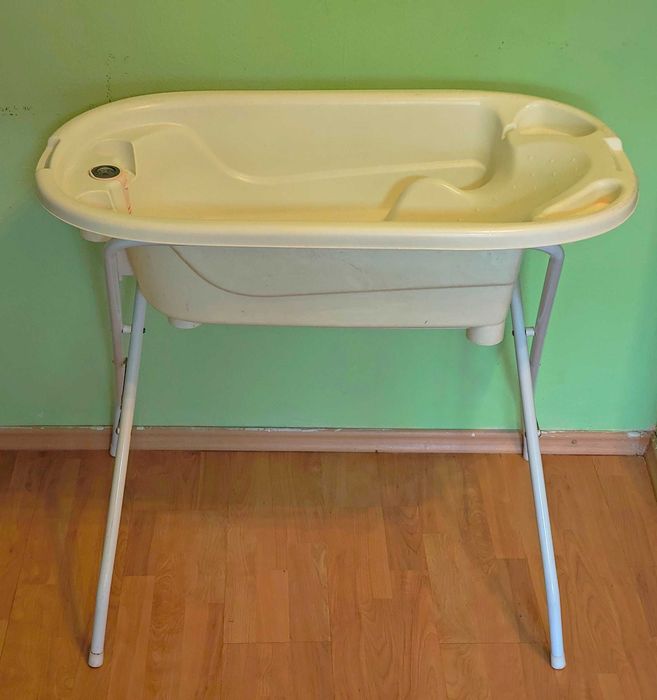 Детска вана със стойка и термометър