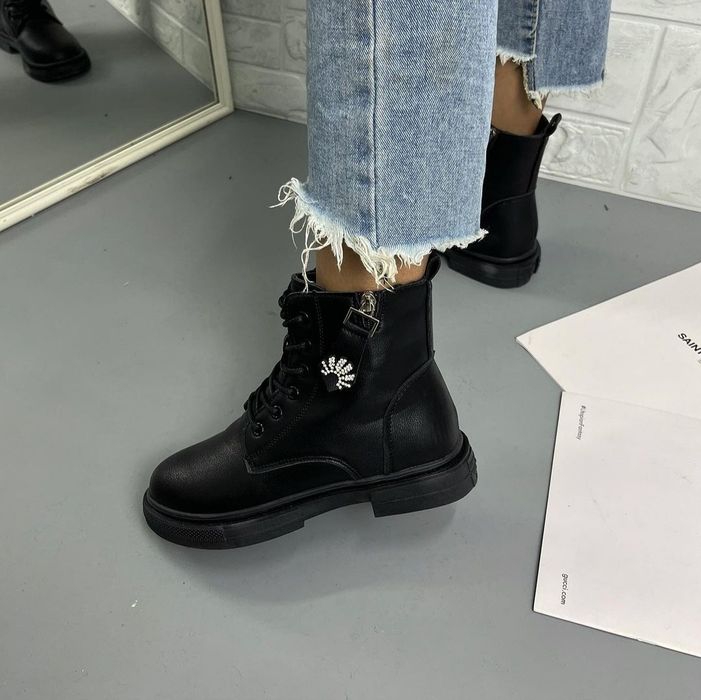 Новая обувь не дорого