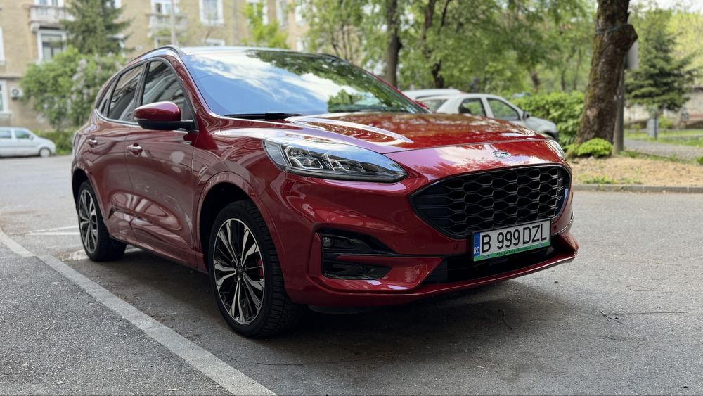 Ford Kuga ST-Line X PHEV 225CP | Panoramic | AGR | Cârlig | 34k km
