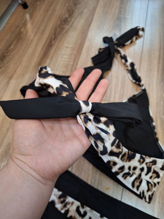 Costum de baie marime XL