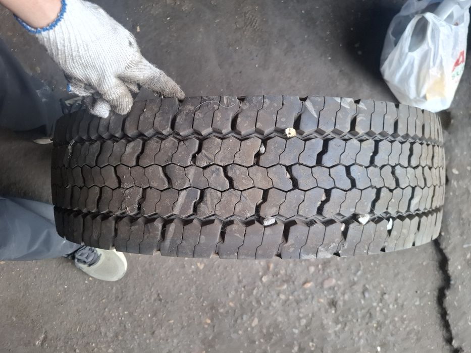 Колесо на мерседес грузовой