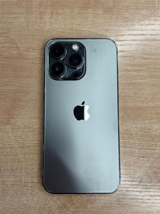 Iphone 13 про в идеальном состояний
