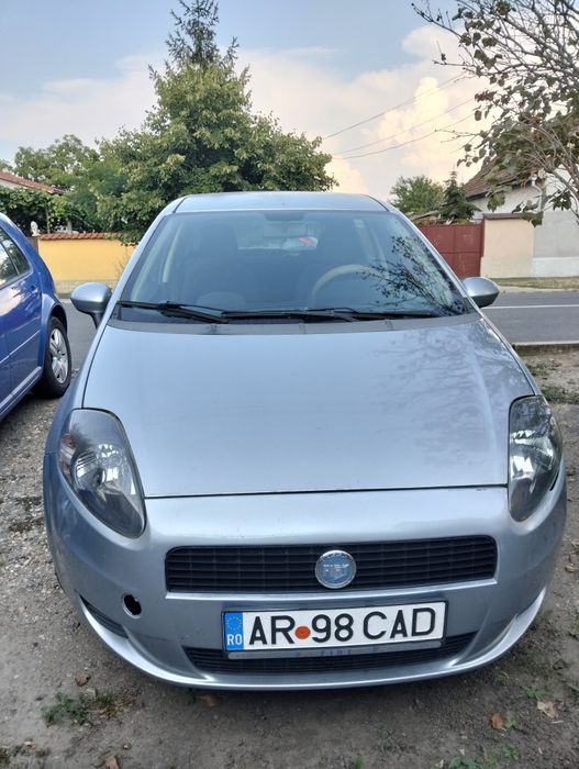 Vând mașină Fiat Punto