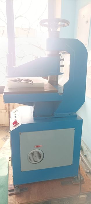Kroy press stanok