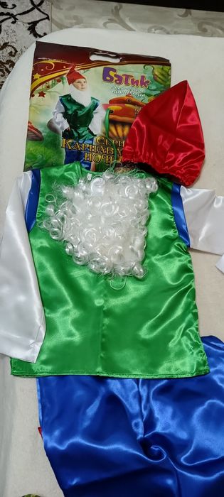 Продам новогодний костюм