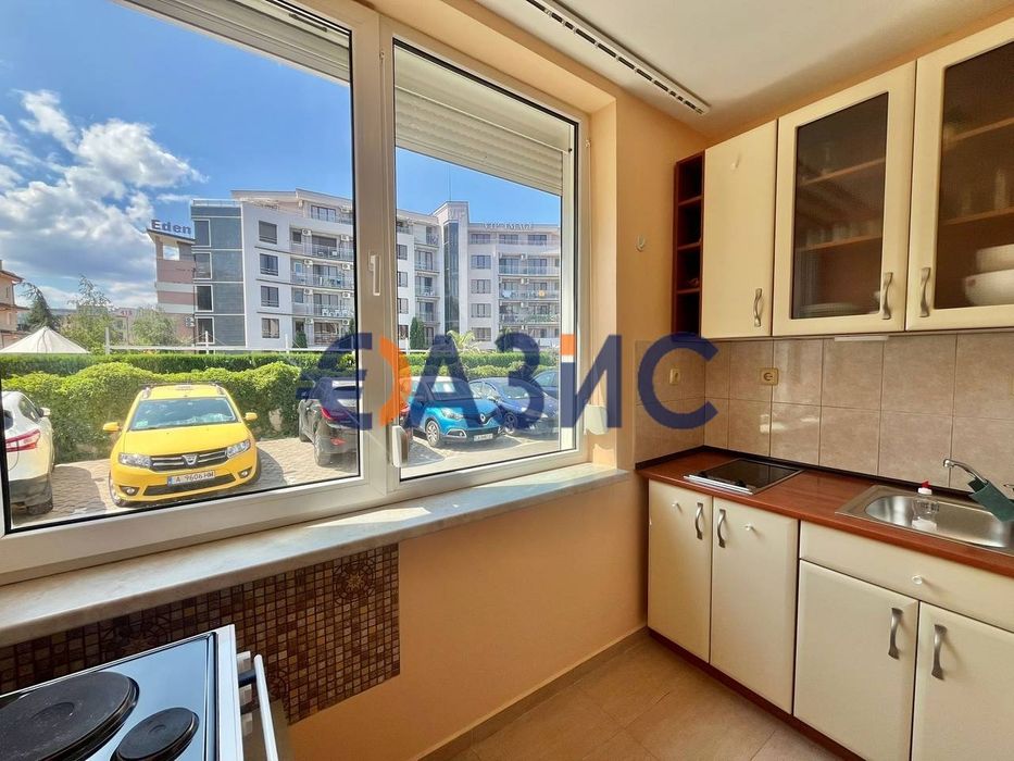 Продава се Двустаен апартамент в к.к. Слънчев бряг - 61 кв.м за 1214 €/кв.м - Снимка #5
