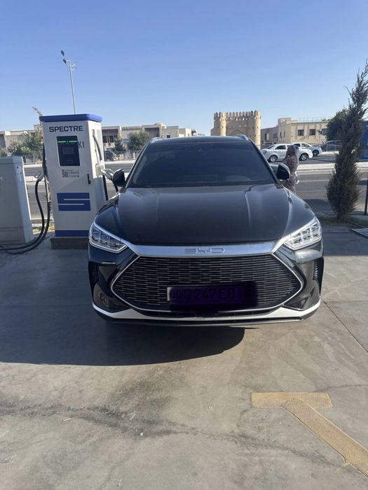 BYD Song Plus DMi Full Hybrid AWD sotuvda.