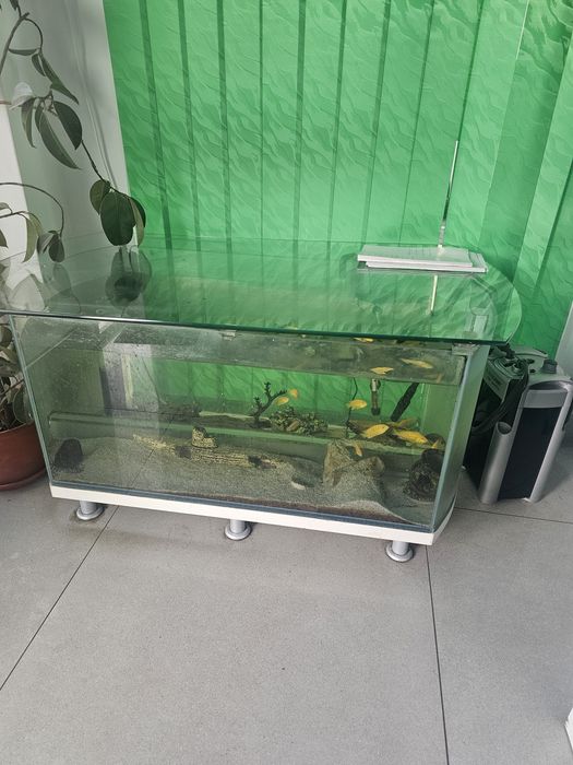 Acvariu 350 litri