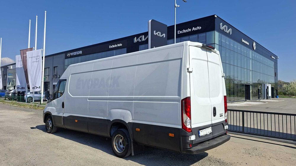 IVECO roti duble Finantare 20% avans + 36rate a 413 euro/Garantie