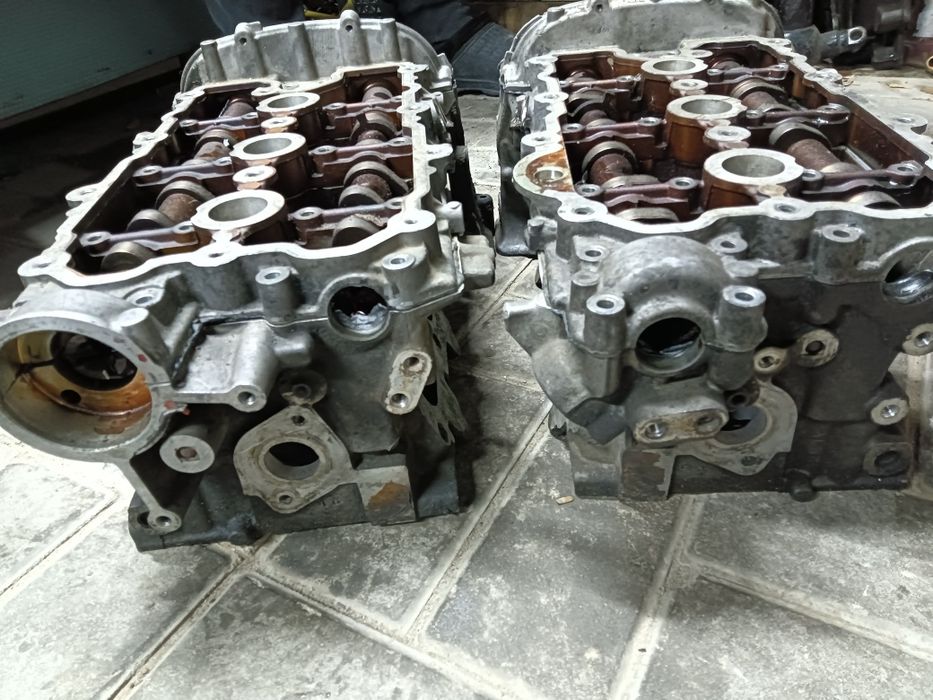 Головка двигателя АУДИ А6 год 2006,2007