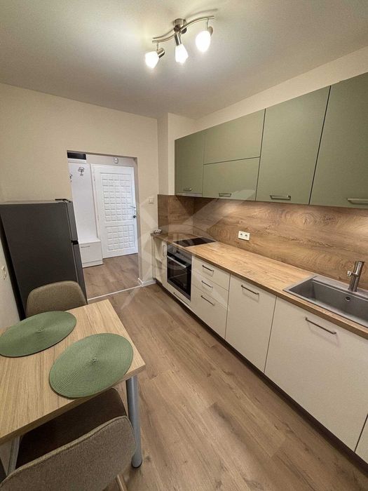 Дава се под наем Двустаен апартамент в Пловдив, Център - 56 кв.м за 550 € - Снимка #7