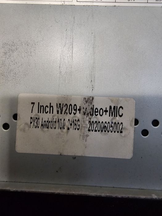 Мултимедия за Mercedes w203