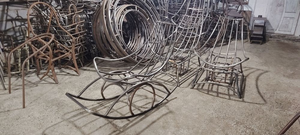 Kachale Karkaz stullar oftim sotiladi