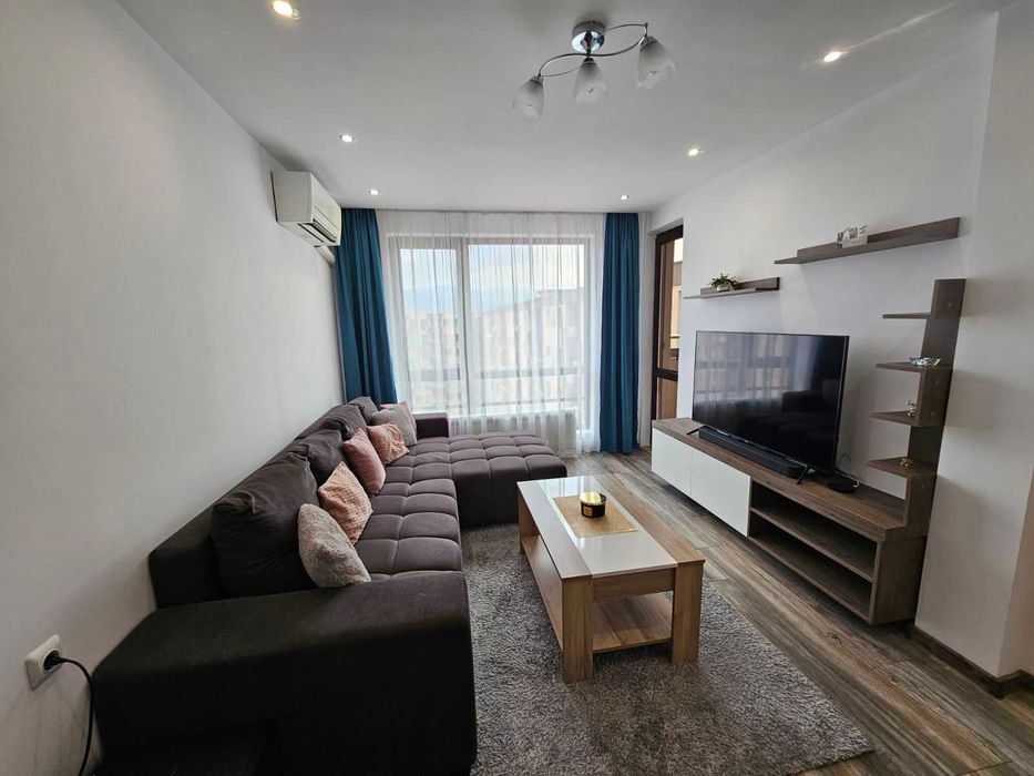 Продава се Тристаен апартамент в Пловдив, Южен - 92 кв.м за 1848 €/кв.м - Снимка #2