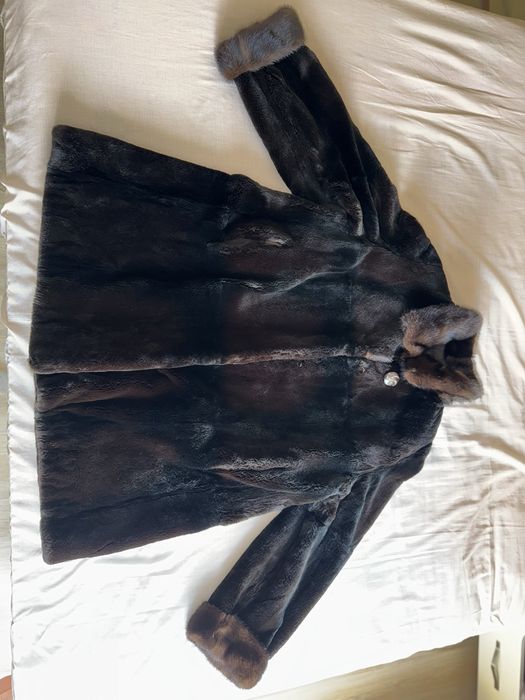 Продаётся шуба, 54-56 р