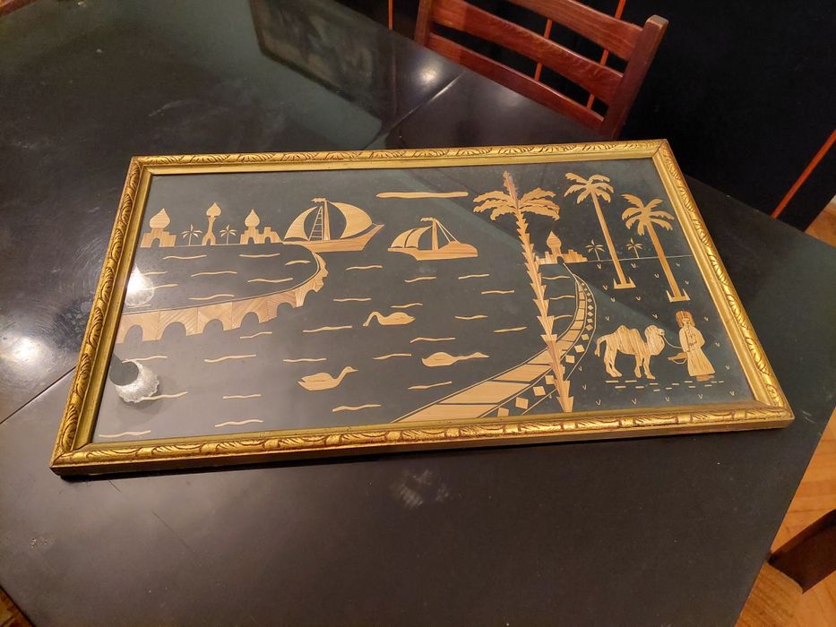 Tablou in rama de lemn aurit