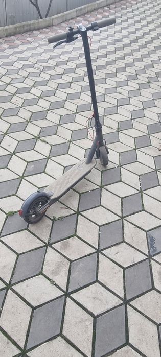 Trotineta AOVO de vânzare