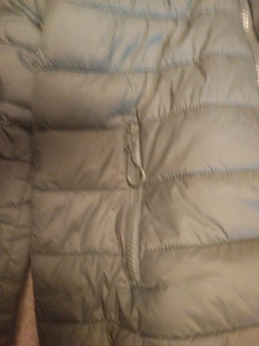 Продам куртку на мальчика