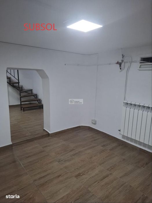 Apartament 4 camere+2 extinderi+2 curti/149 mp /Focsani/fosta Autogara