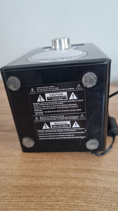 Цифрово радио с Bluetooth и АUX вход.