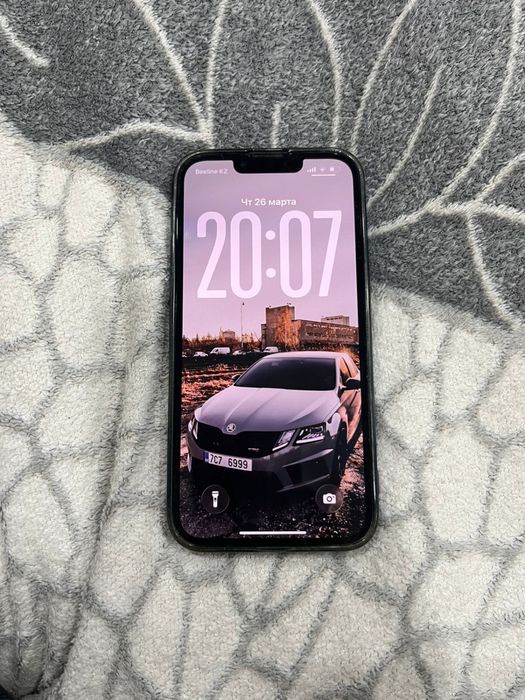 Продам айфон 13 в идеальном состоянии