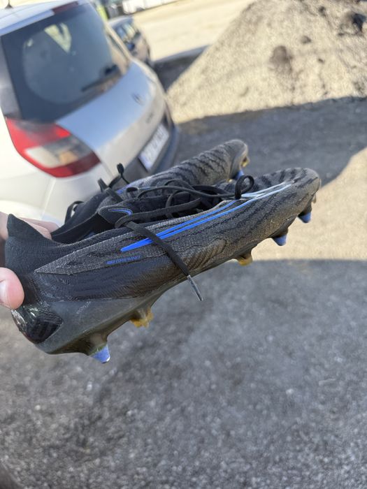 Ghete de fotbal Nike phantom gx