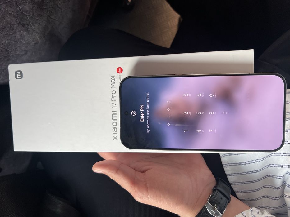 Xiaomi 17 Pro Max  1TB/16 sotiladi. Telefon ideal karopka dakument bor