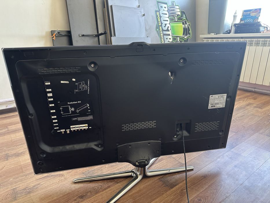 Продам Samsung 46" (UE46ES7507)